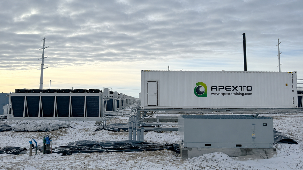 Deployment Case Study: 480-Slot Antminer Hydro-Cooling Container