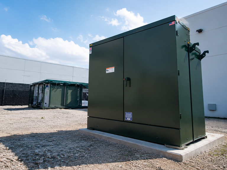 1000 kVA pad mounted transformer project installation